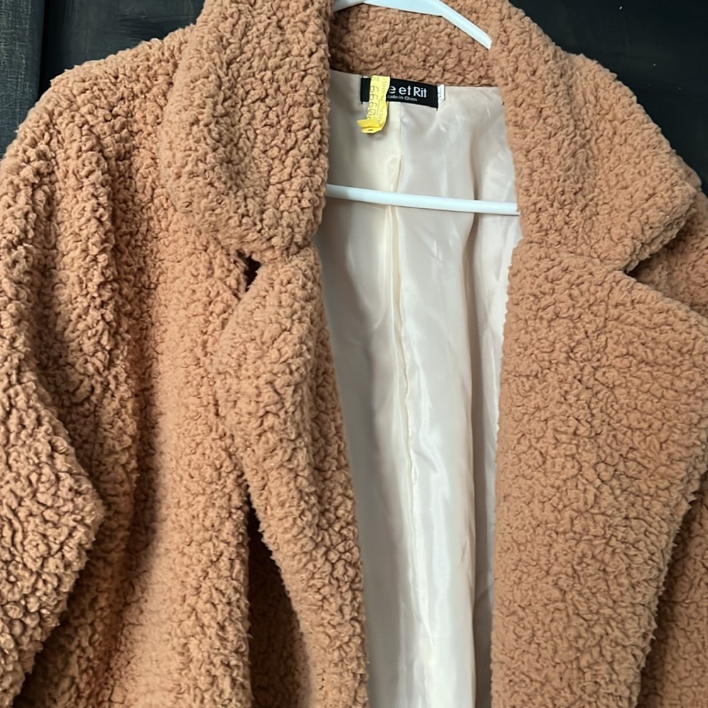 Fee Et Rit Coat - Picture 2 of 3